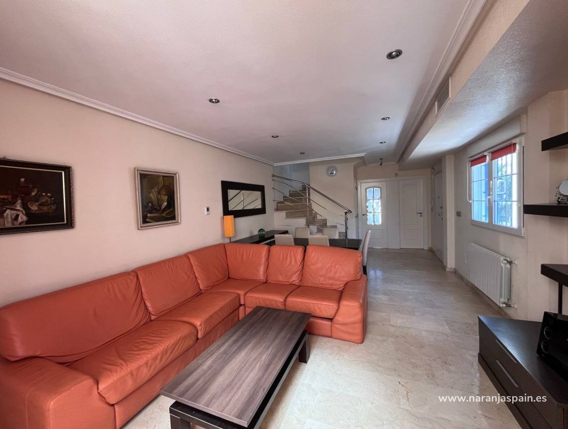 Sale - Adosado - Гвардамар дель Сегура - El Raso