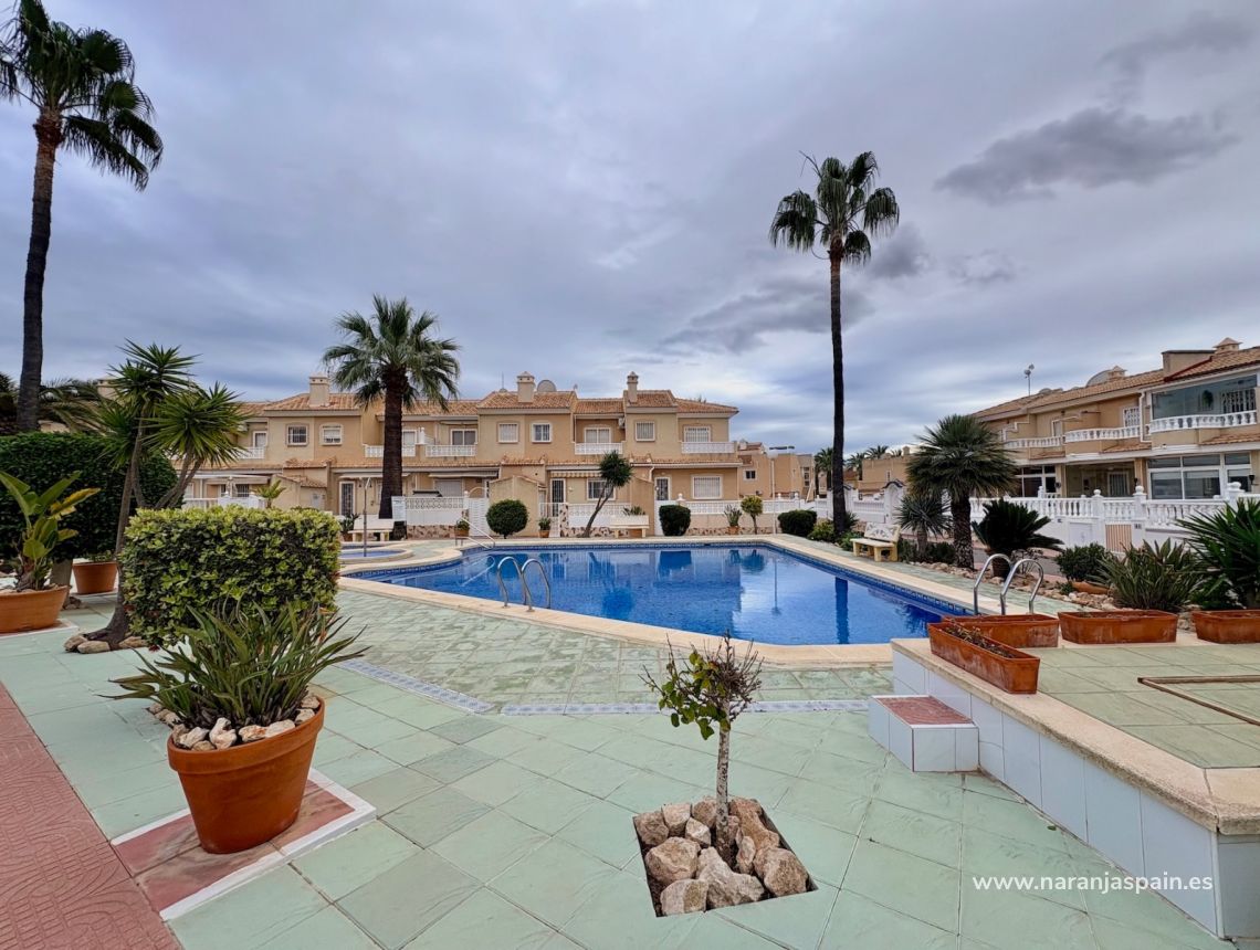 Sale - Adosado - Рохалес - Ciudad Quesada