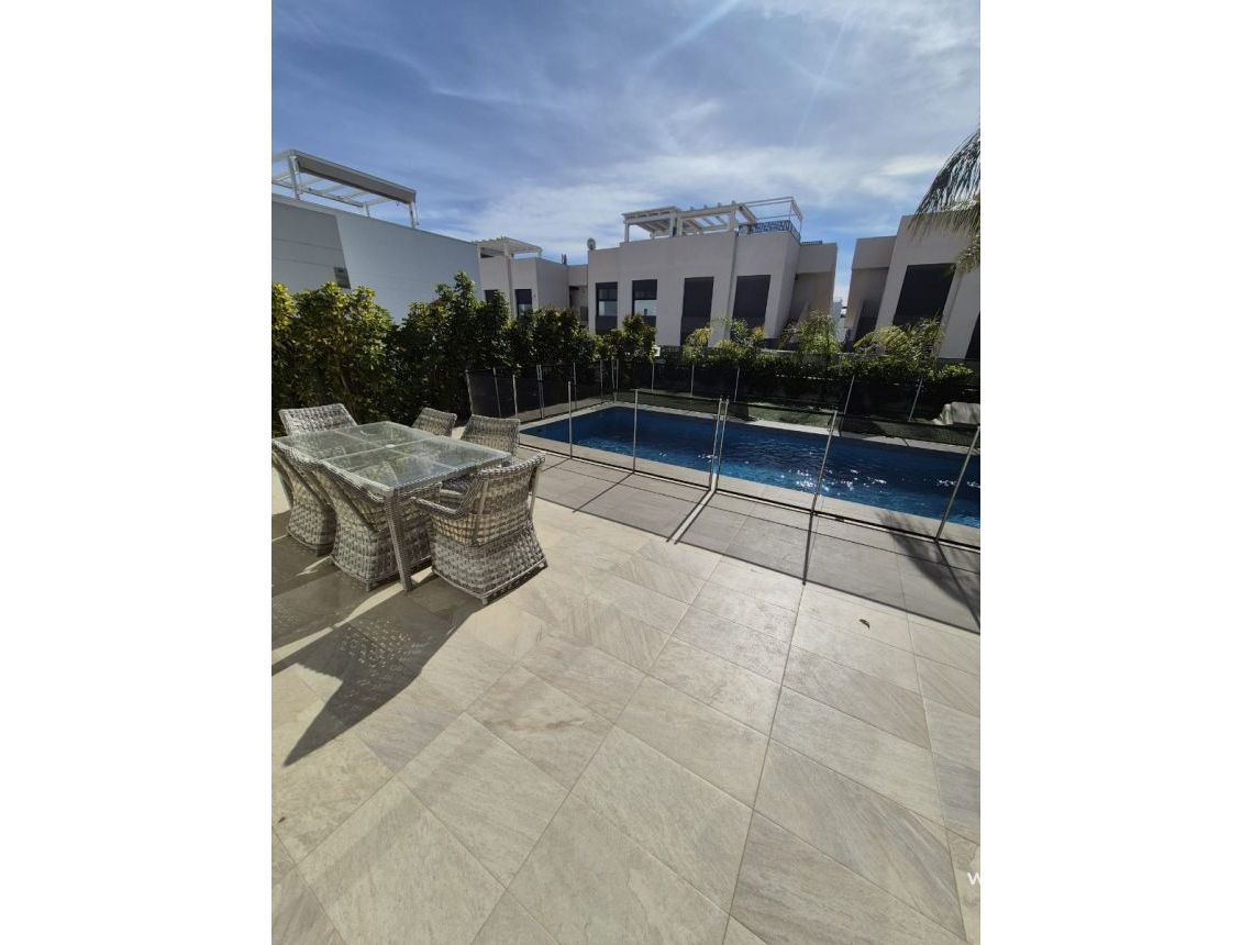 Sale - Adosado - Сюудад Кесада - Ciudad Quesada