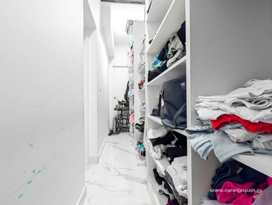 Sale - Adosado - Torrevieja - Habaneras