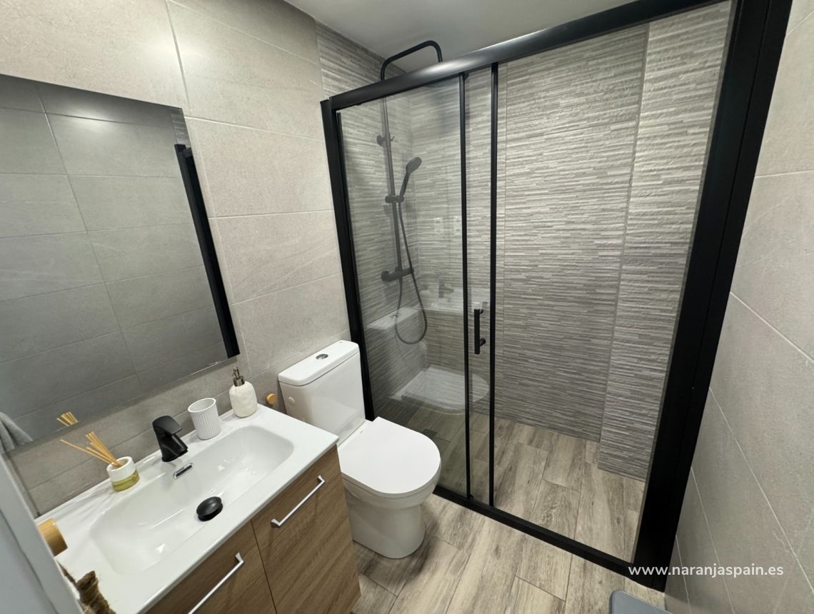 Sale - Апартаменты - Гвардамар дель Сегура - Pinomar
