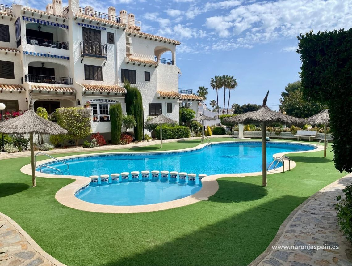 Sale - Апартаменты - Orihuela Costa - Cabo Roig