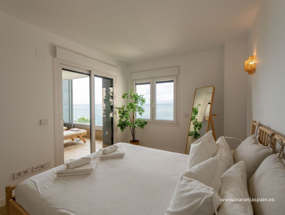 Sale - Апартаменты - Punta Prima