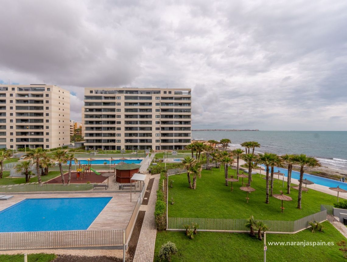 Sale - Апартаменты - Punta Prima