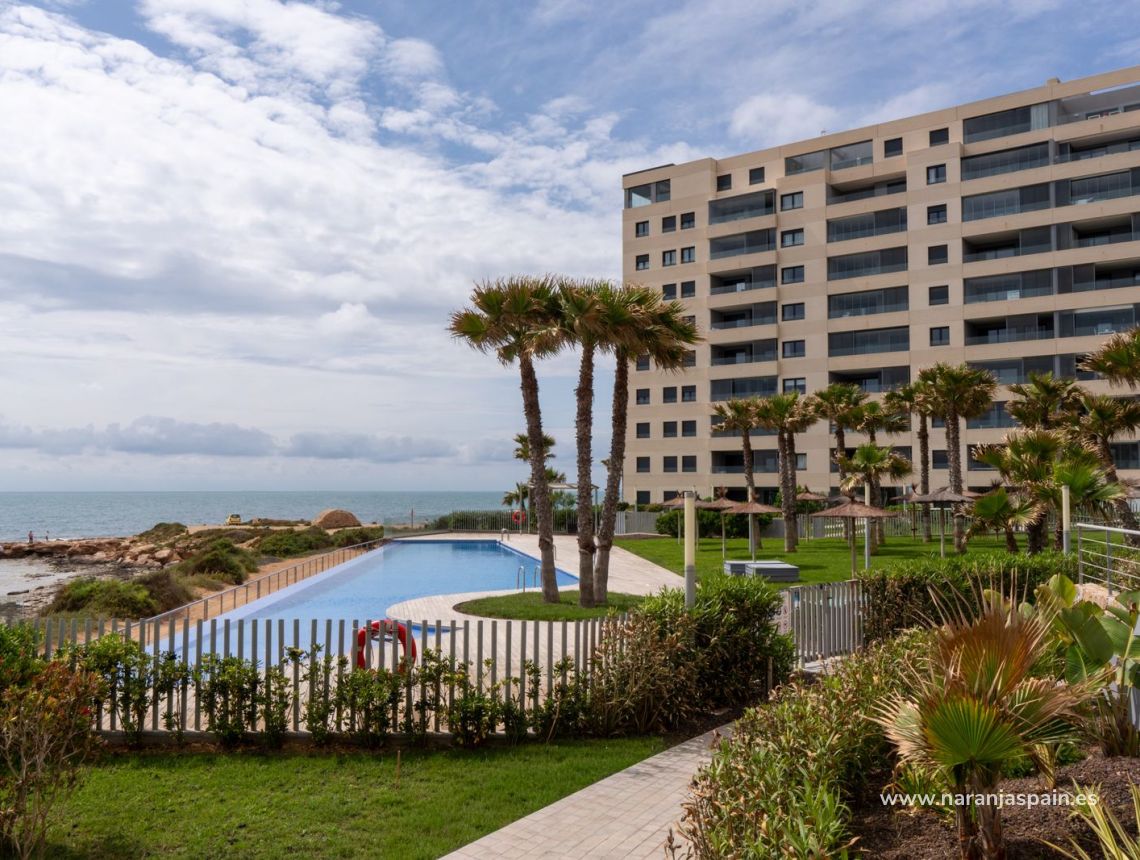 Sale - Апартаменты - Punta Prima
