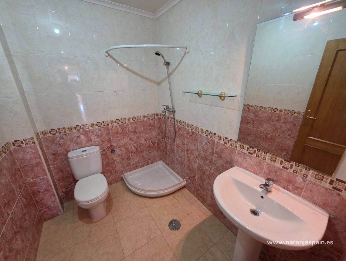 Sale - Apartment - Almoradi - Centro