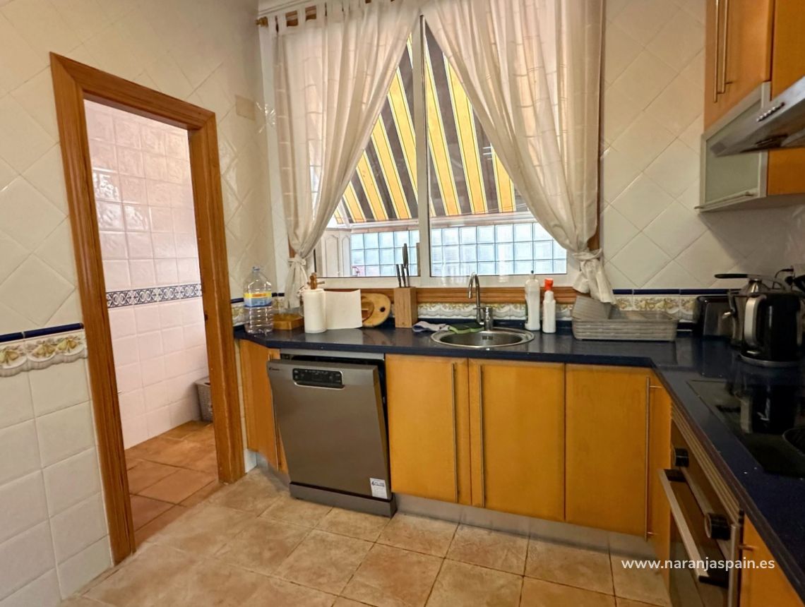 Sale - Apartment - Guardamar del Segura - CENTRO