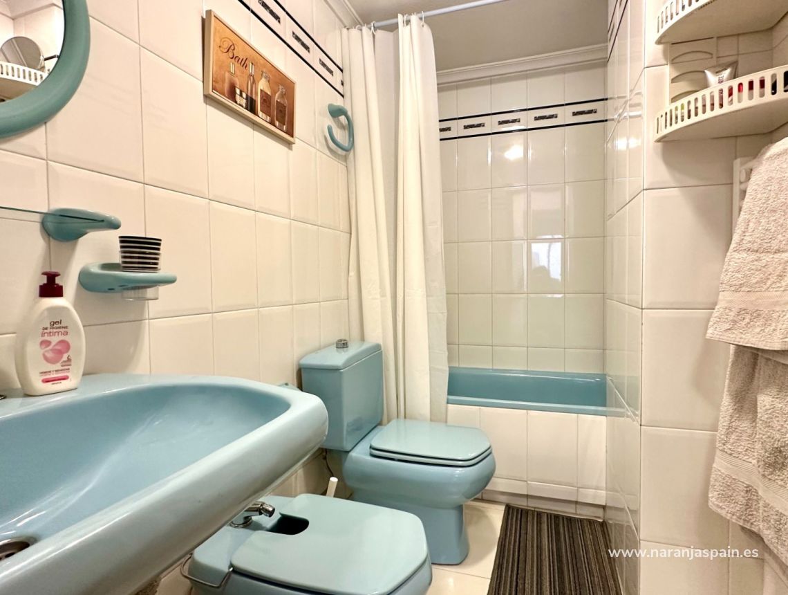 Sale - Apartment - Guardamar del Segura - CENTRO