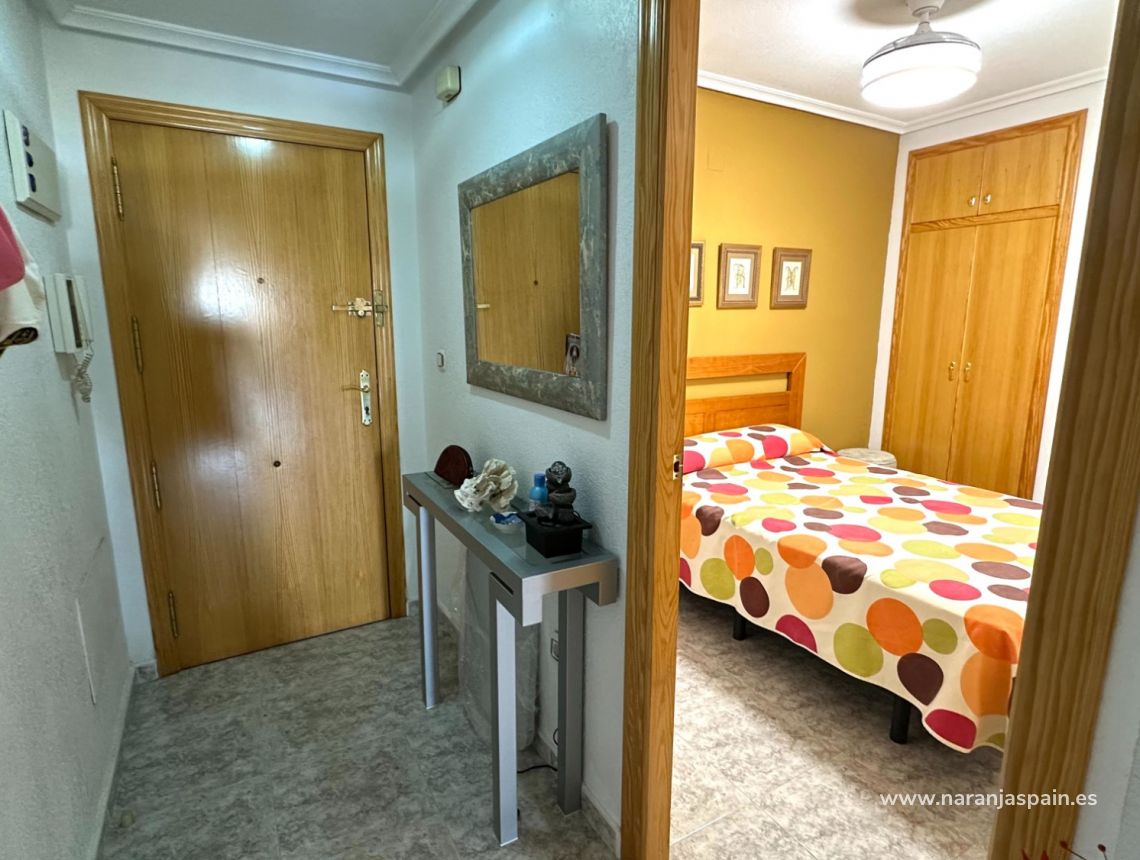 Sale - Apartment - Guardamar del Segura - CENTRO
