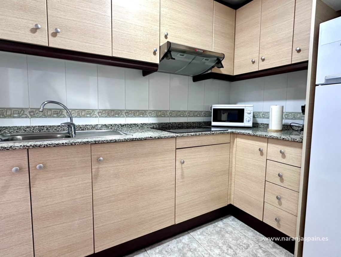 Sale - Apartment - Guardamar del Segura - CENTRO