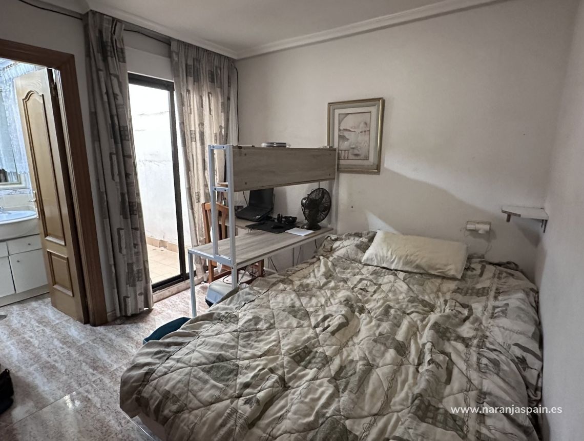 Sale - Apartment - Guardamar del Segura - CENTRO