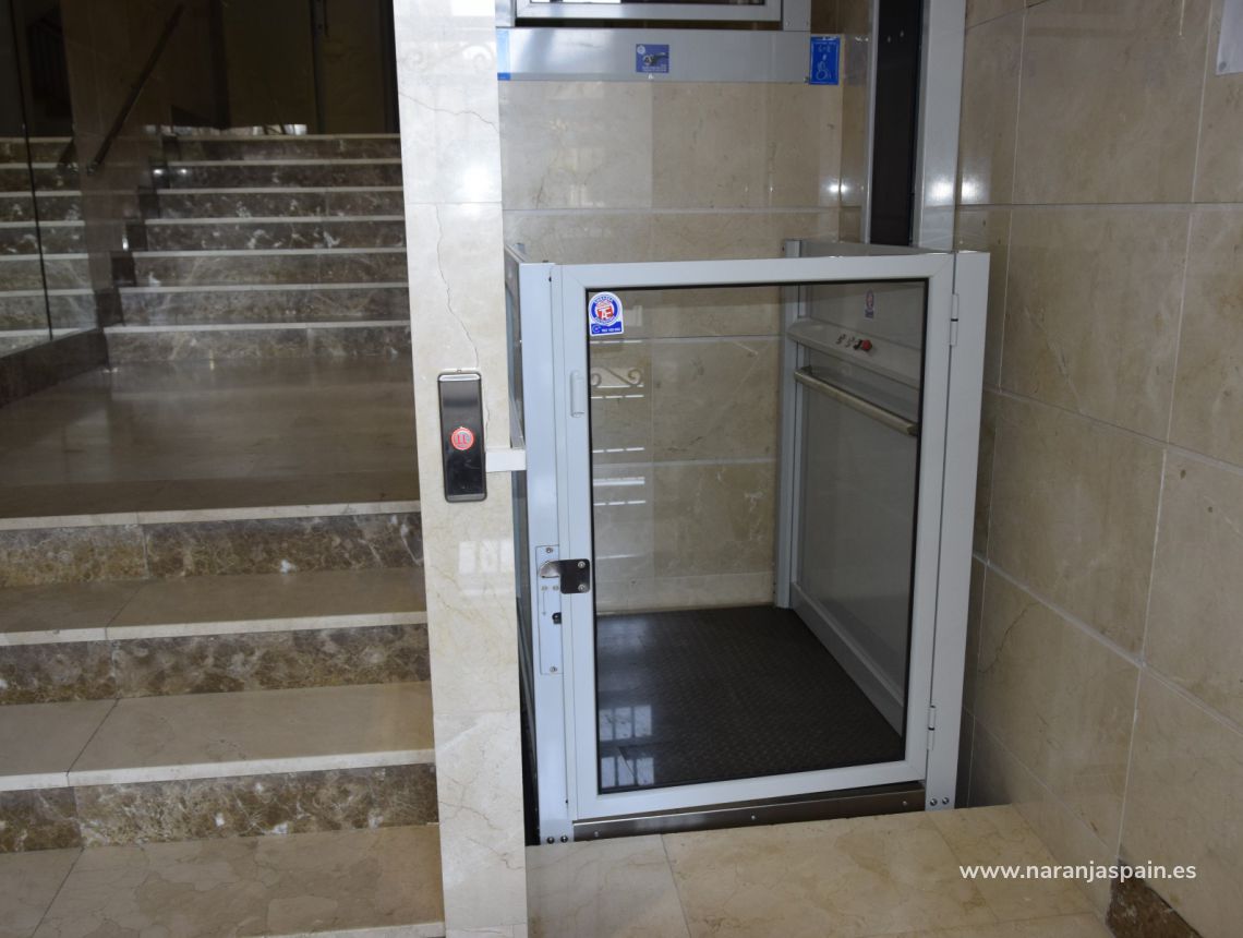 Sale - Apartment - Guardamar del Segura - Plaza Porticada