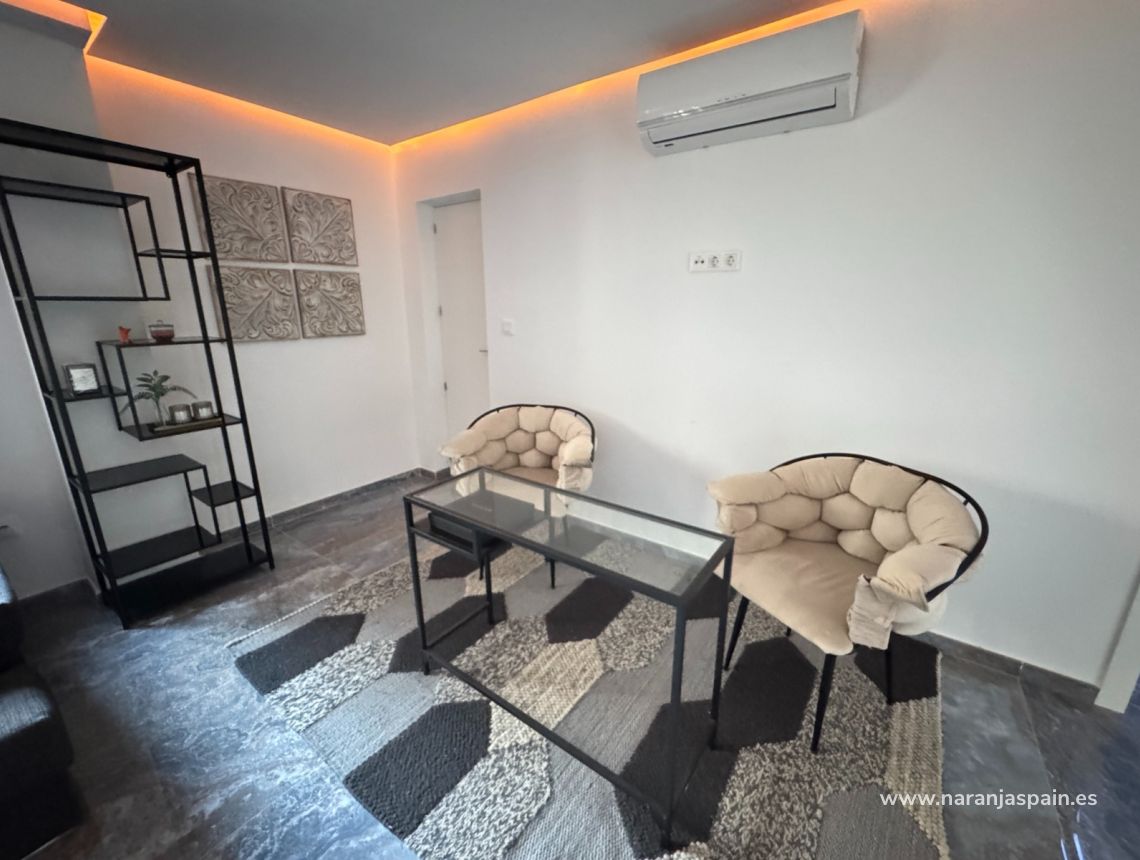 Sale - Apartment - Guardamar del Segura - Plaza Porticada