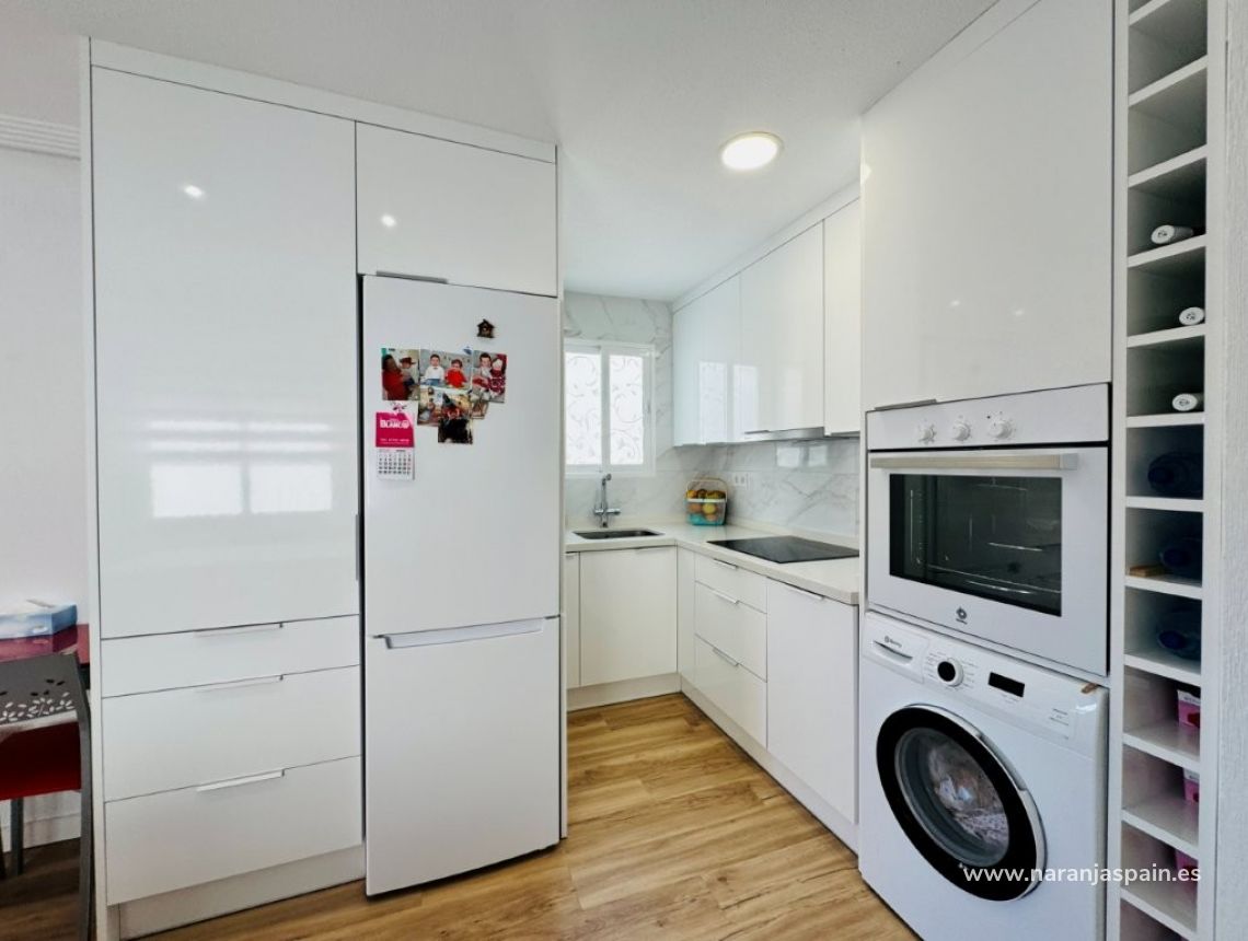 Sale - Apartment - Guardamar del Segura - Pueblo