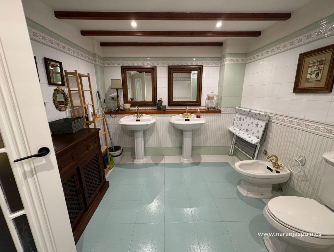 Sale - Apartment - Guardamar del Segura - Pueblo