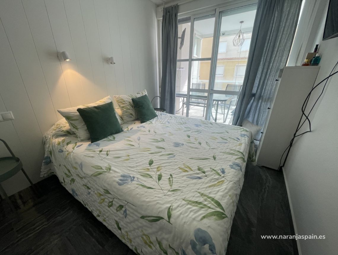 Sale - Apartment - Guardamar del Segura - Puerto Deportivo