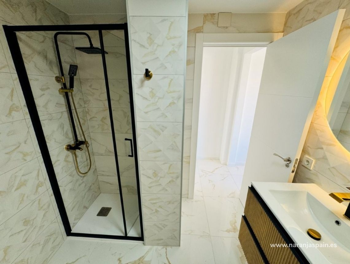 Sale - Apartment - La Mata, Torrevieja - La Mata