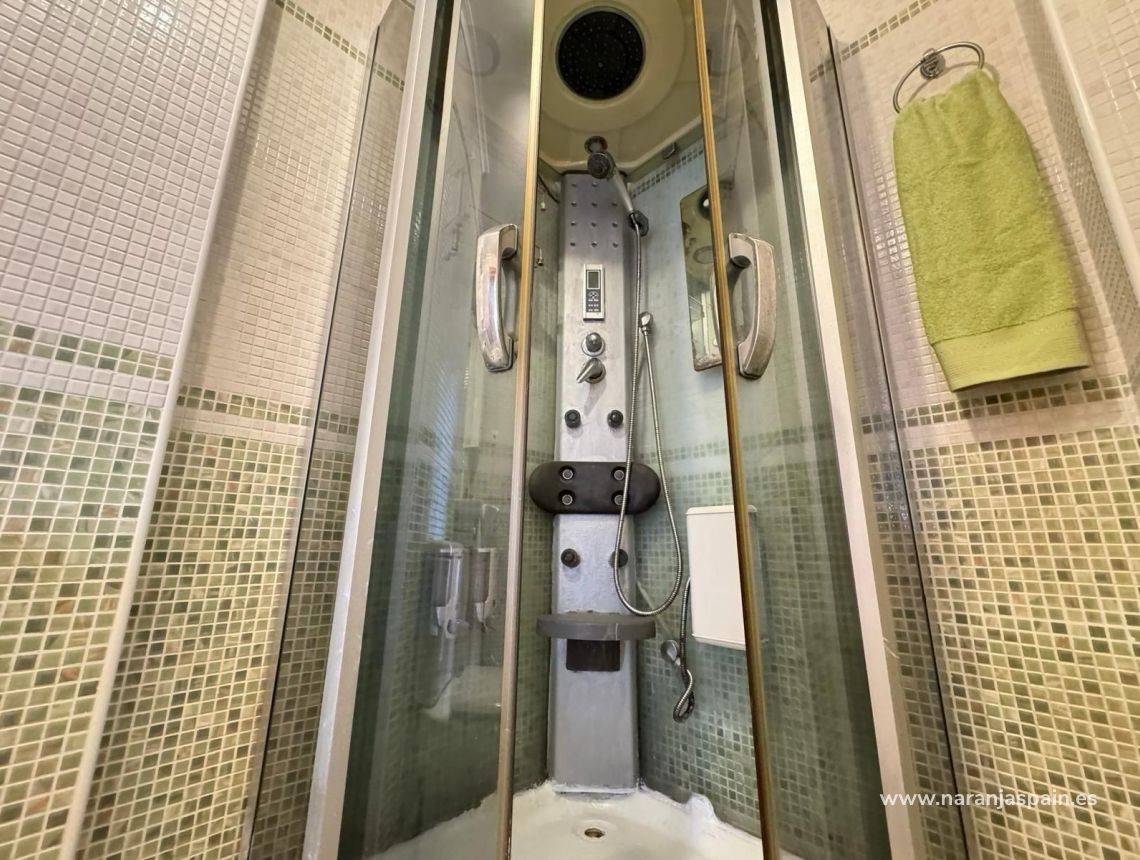 Sale - Apartment - Torrevieja - Center