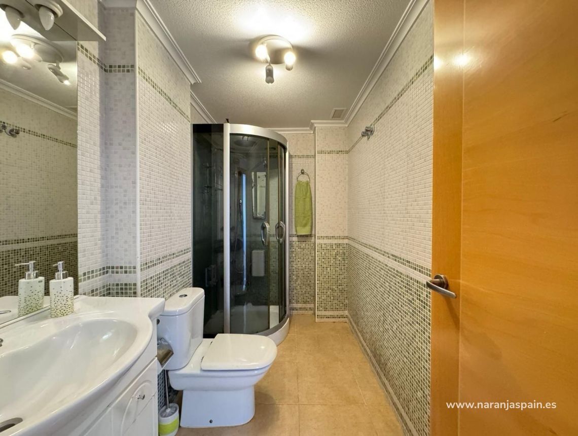 Sale - Apartment - Torrevieja - Center