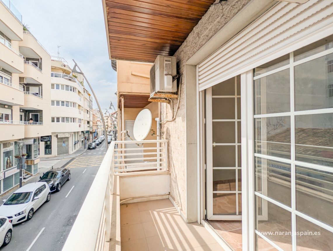 Sale - Apartment - Torrevieja - Center