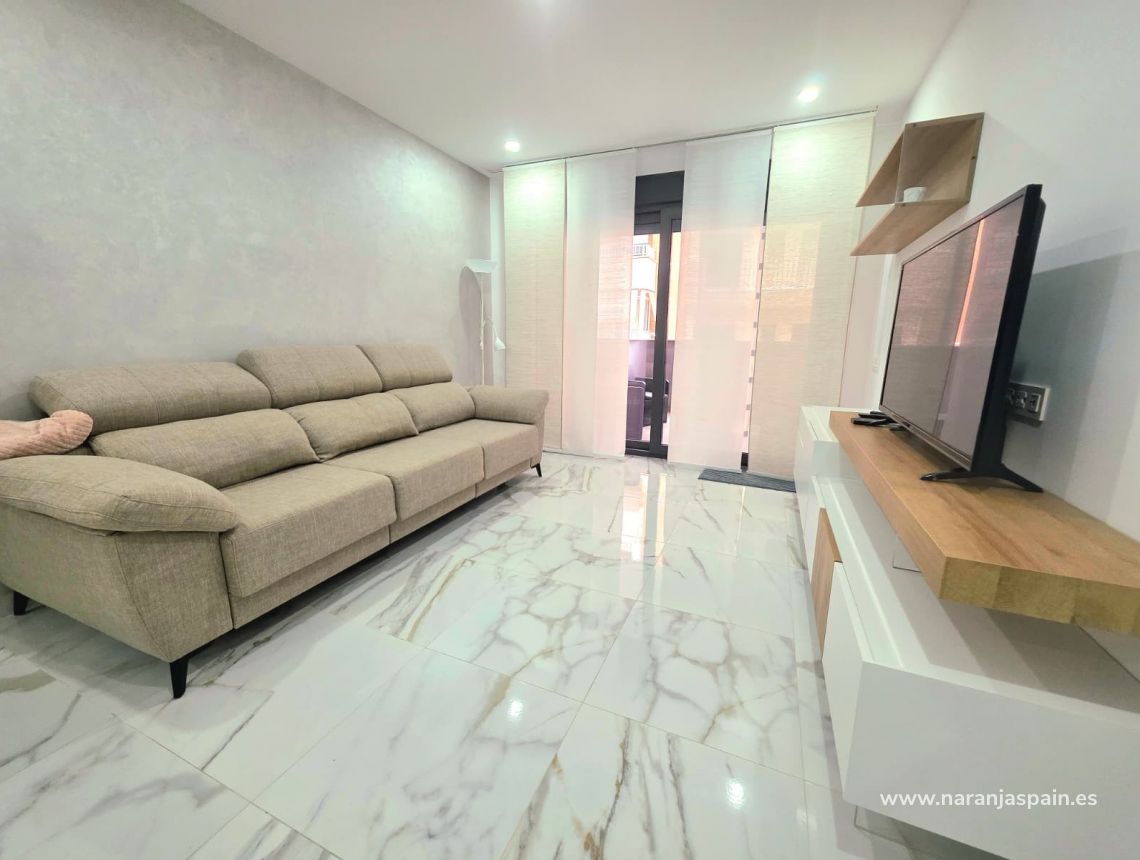 Sale - Apartment - Torrevieja - Center