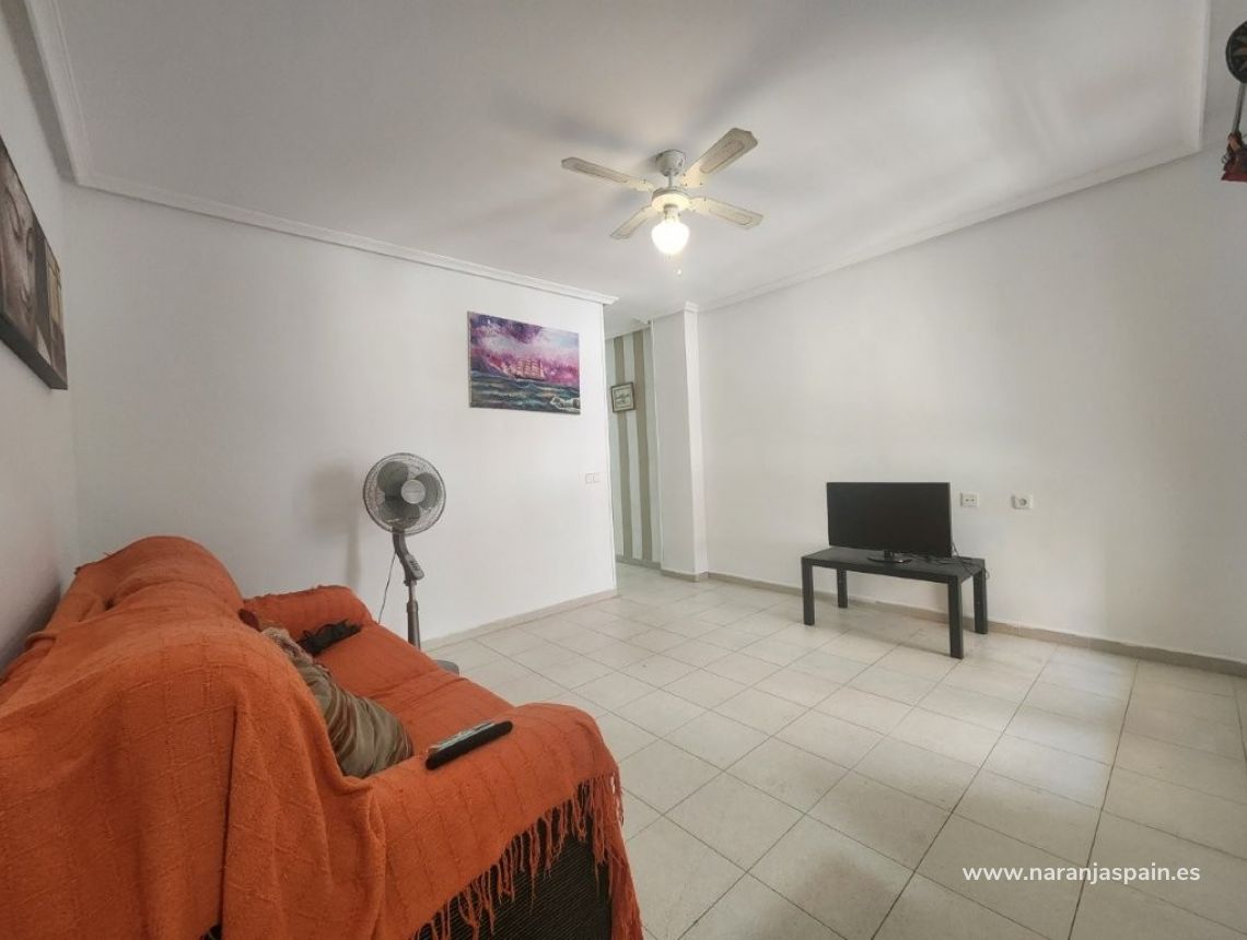 Sale - Apartment - Torrevieja - Playa del Acequión