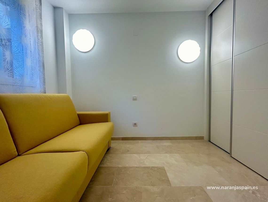 Sale - Apartment - Torrevieja - Punta prima