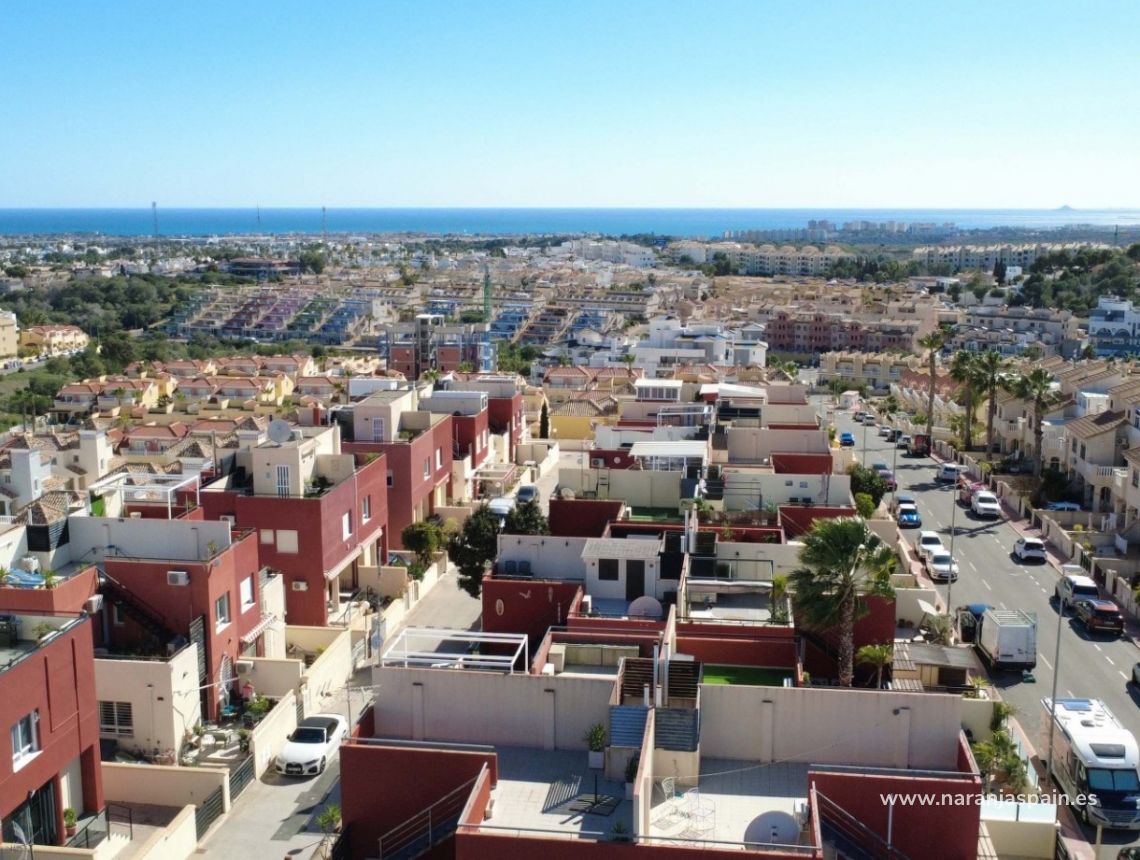 Sale - Бунгало - Orihuela Costa - Villamartín