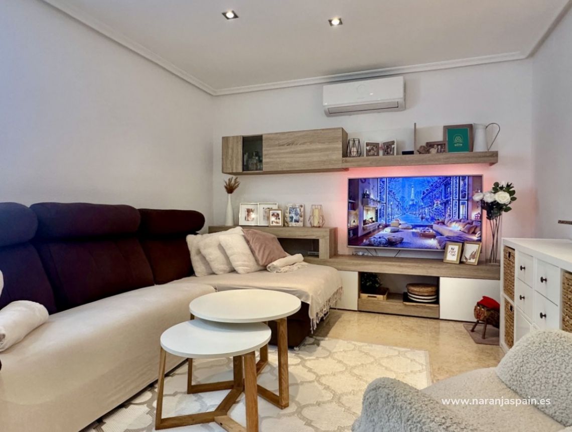 Sale - Bungalow - Orihuela Costa - La Florida