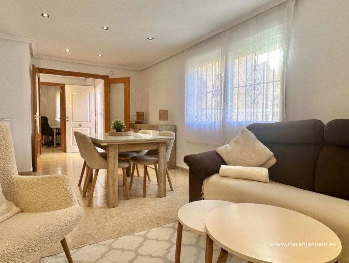 Sale - Bungalow - Orihuela Costa - La Florida