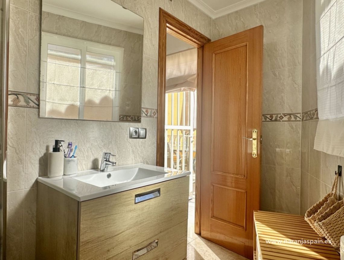 Sale - Bungalow - Orihuela Costa - La Florida