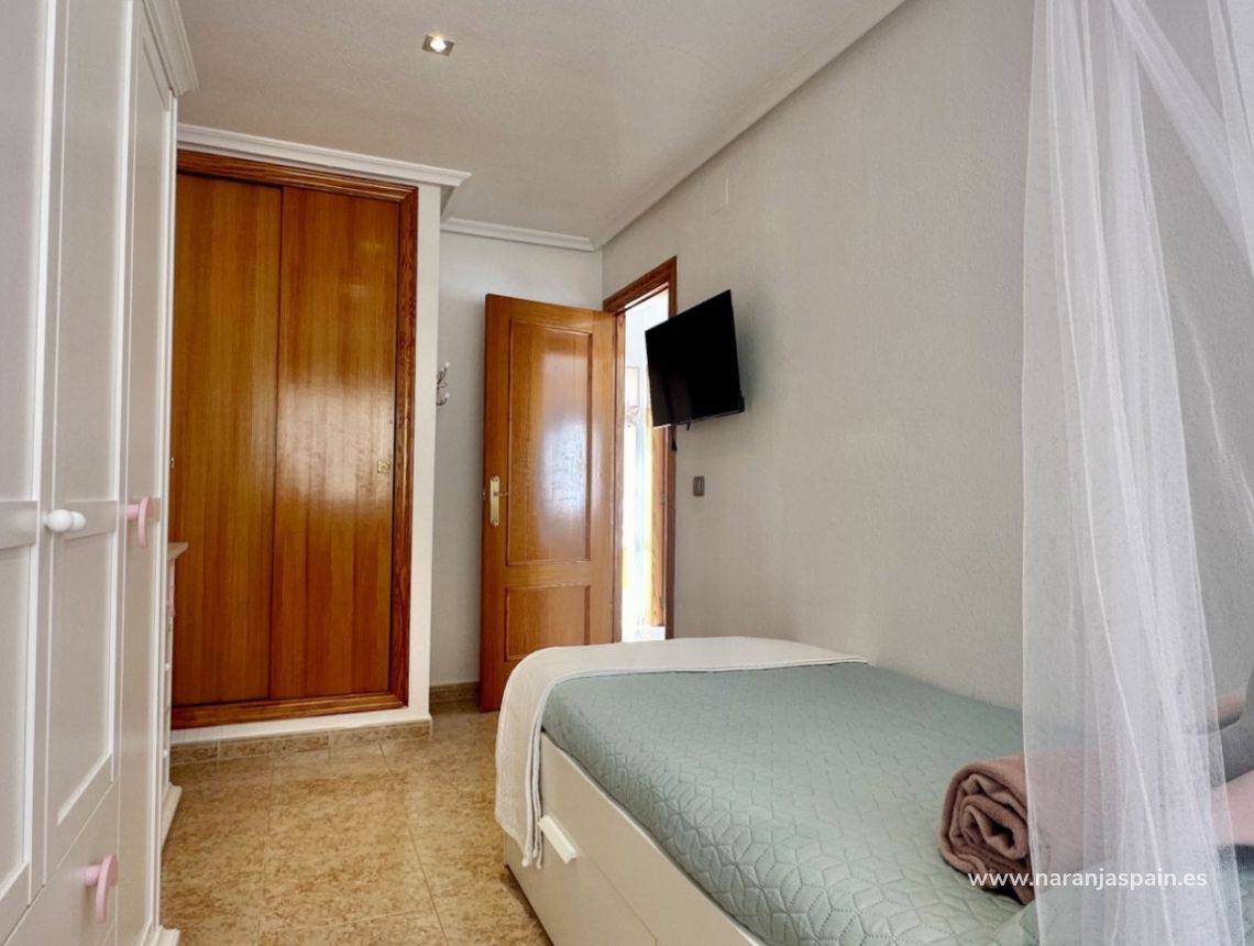 Sale - Bungalow - Orihuela Costa - La Florida