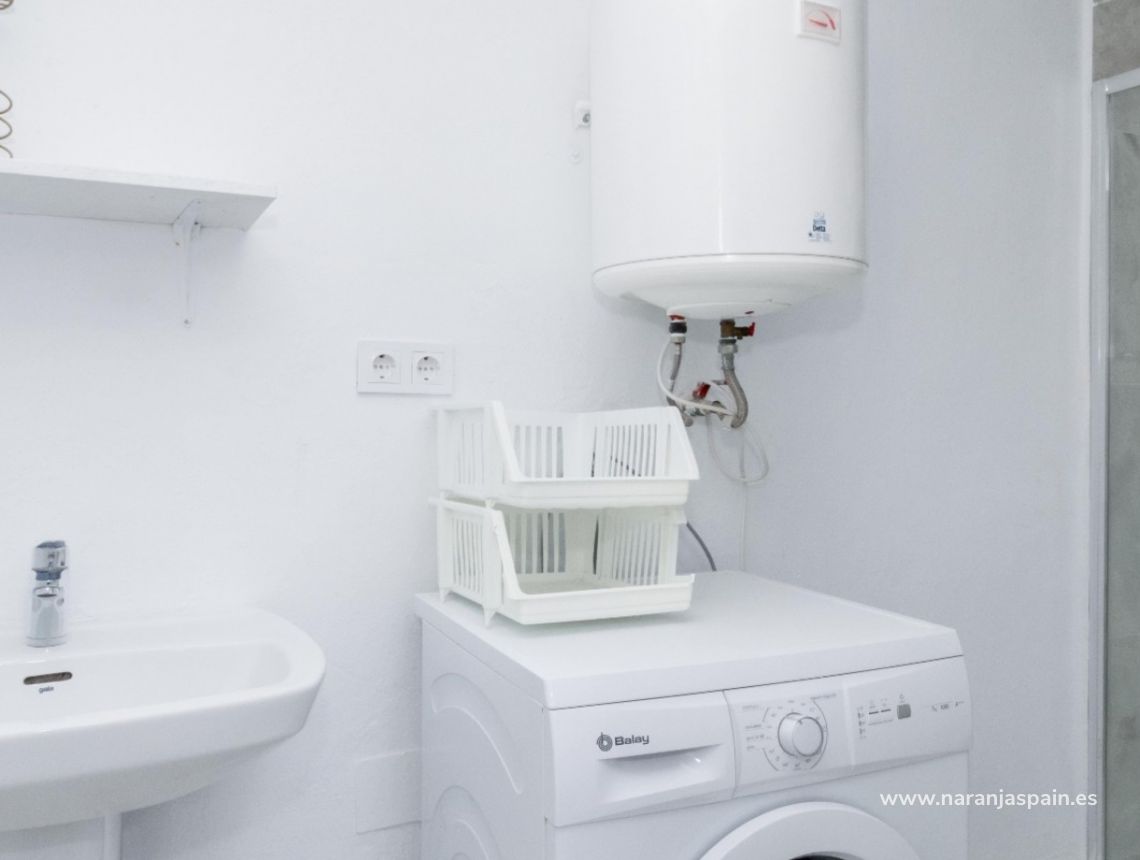 Sale - Bungalow - Orihuela Costa - La Zenia