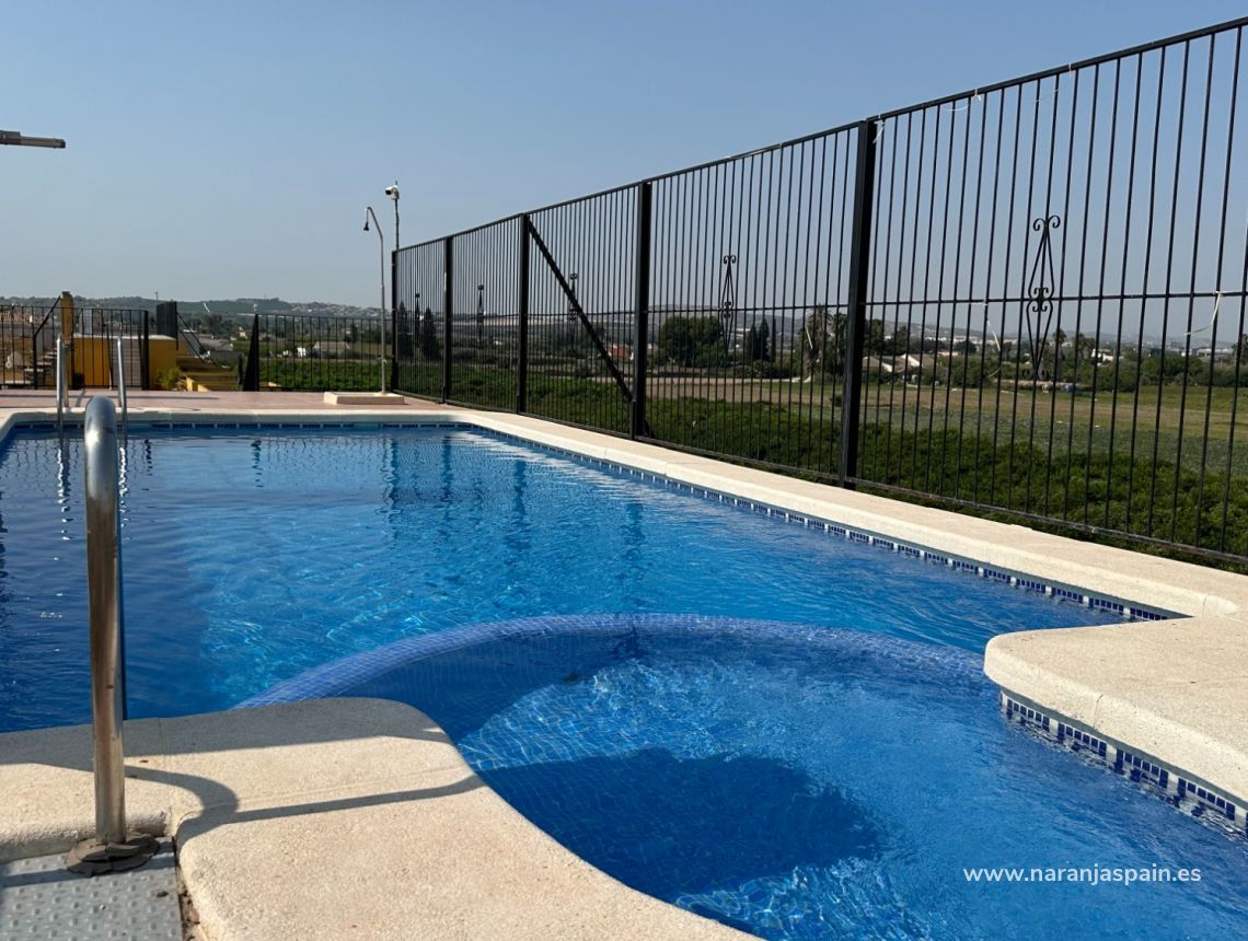 Sale - Bungalows - Daya Nueva