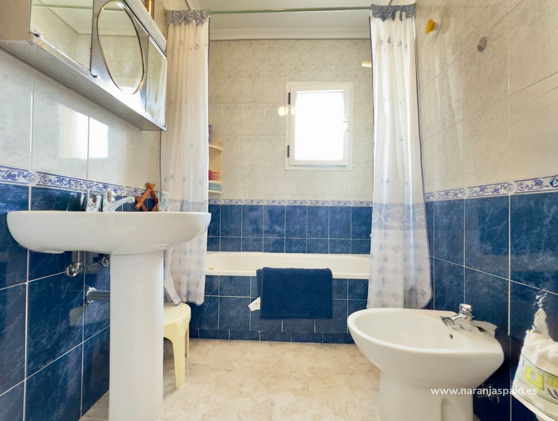 Sale - Bungalows - Guardamar del Segura - Urb. Los Altos de Eden