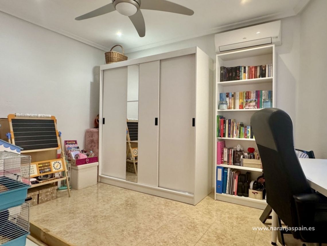 Sale - Bungalows - Orihuela Costa - La Florida