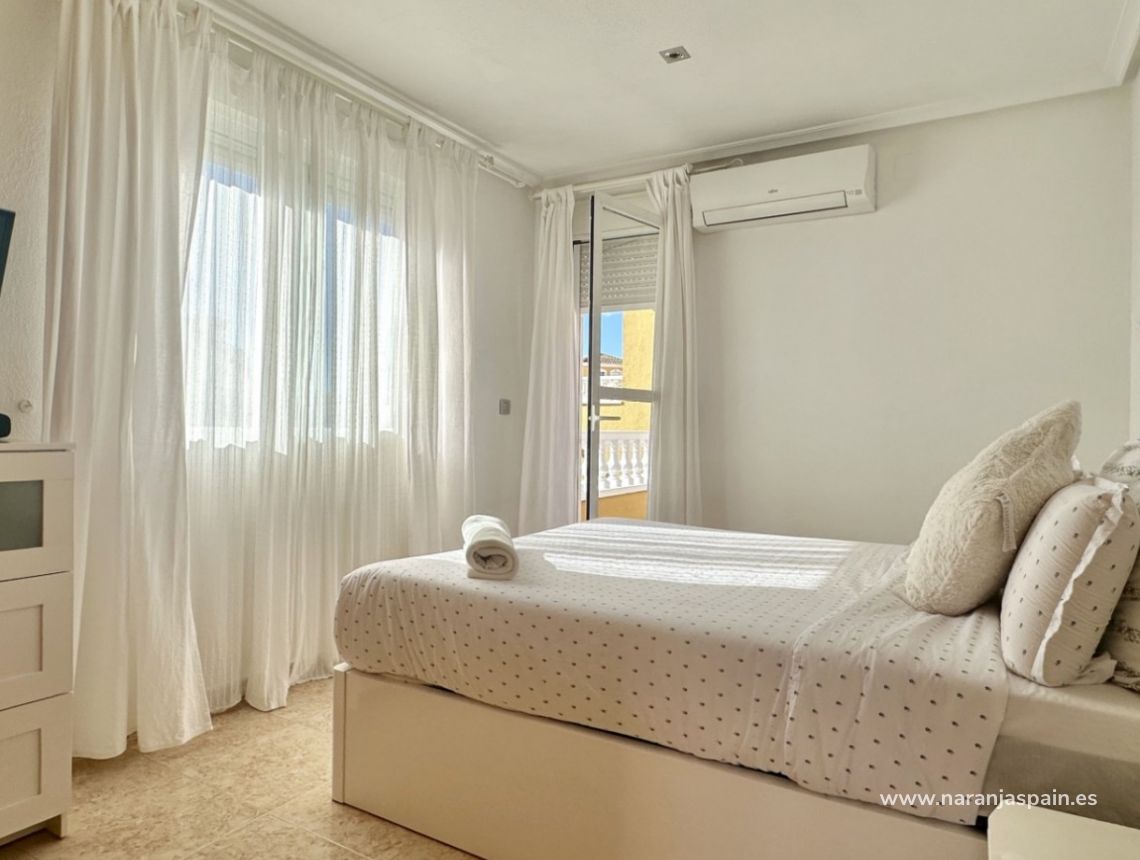 Sale - Bungalows - Orihuela Costa - La Florida