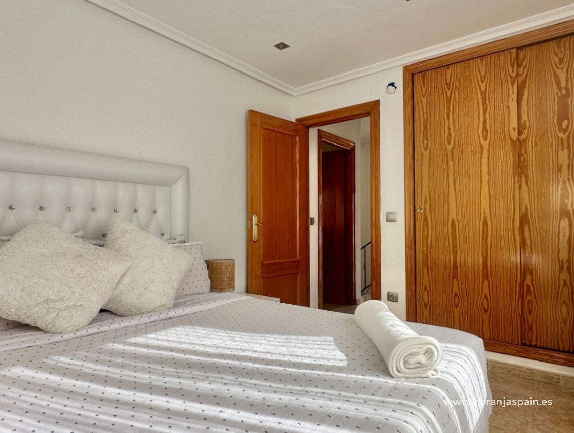 Sale - Bungalows - Orihuela Costa - La Florida