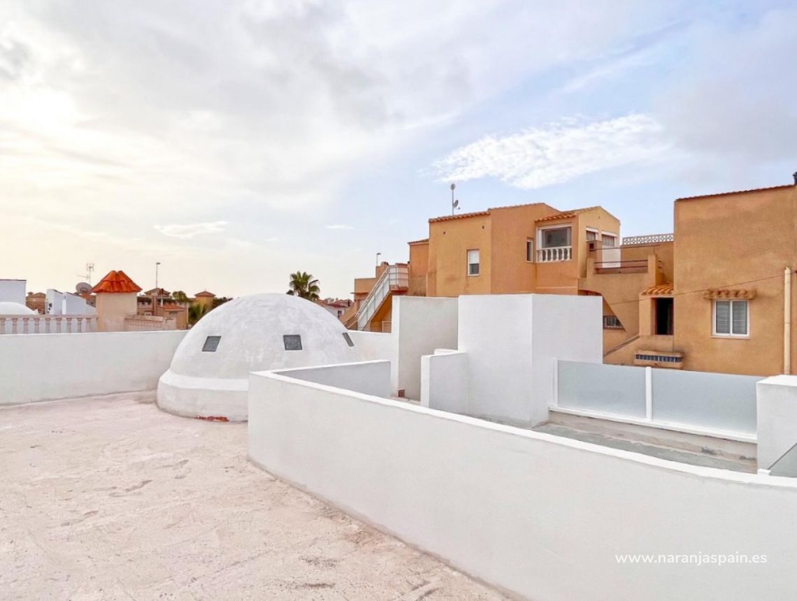 Sale - Bungalows - Orihuela Costa - Playa Flamenca