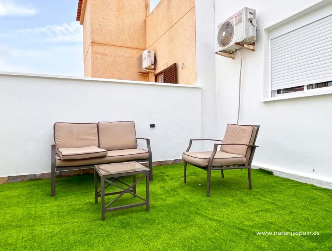 Sale - Bungalows - Orihuela Costa - Playa Flamenca