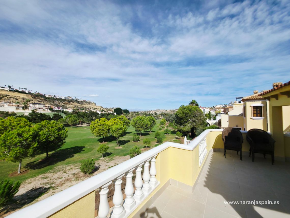 Sale - Chalet - Ciudad Quesada