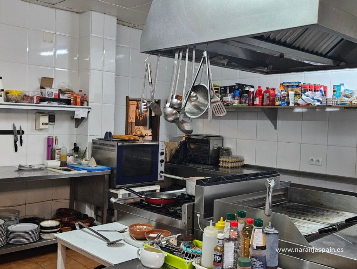 Sale - Commercial Premises - Торевьеха - aguas nuevas