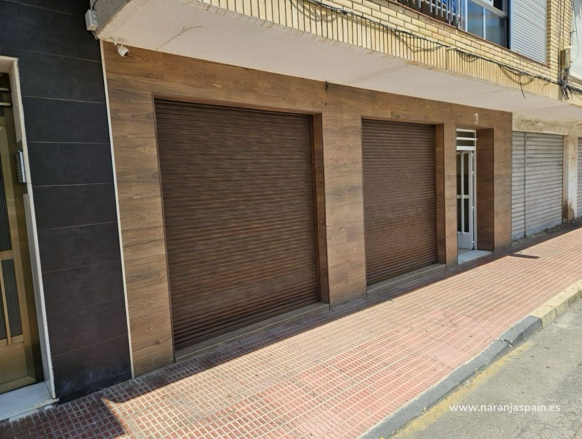 Sale - Commercial property - Guardamar del Segura - Town Guardamar