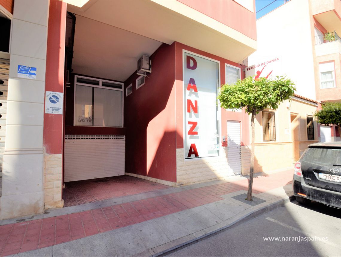 Sale - Commercial property - Guardamar del Segura - Town Guardamar