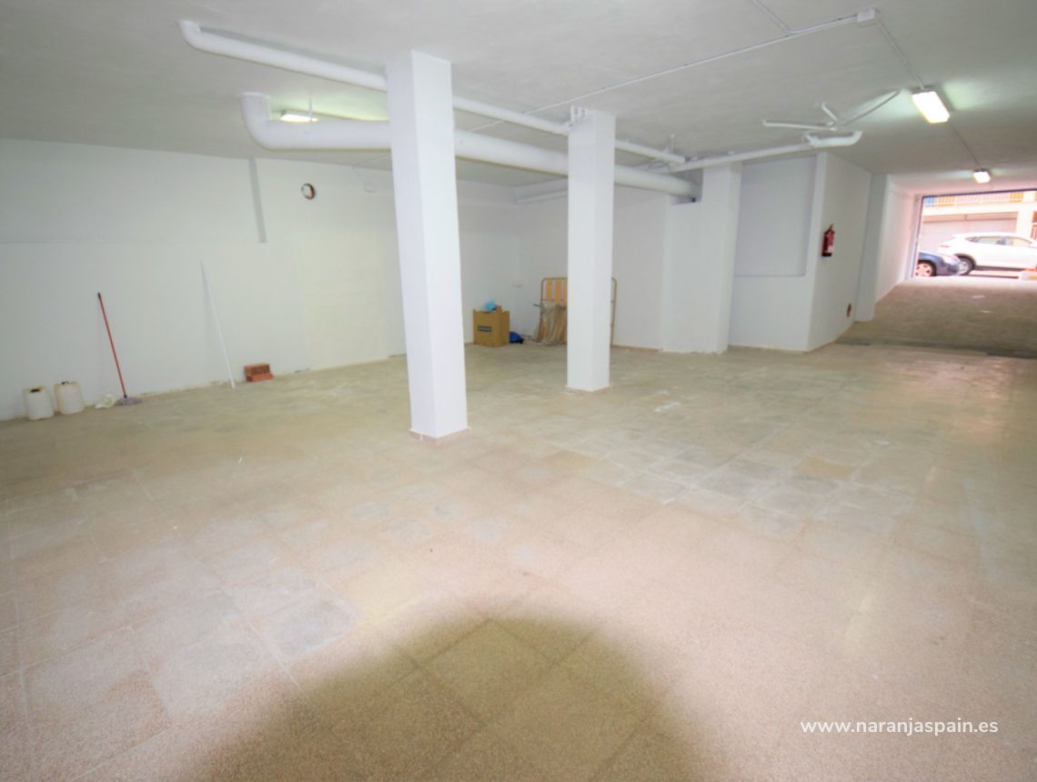 Sale - Commercial property - Guardamar del Segura - Town Guardamar