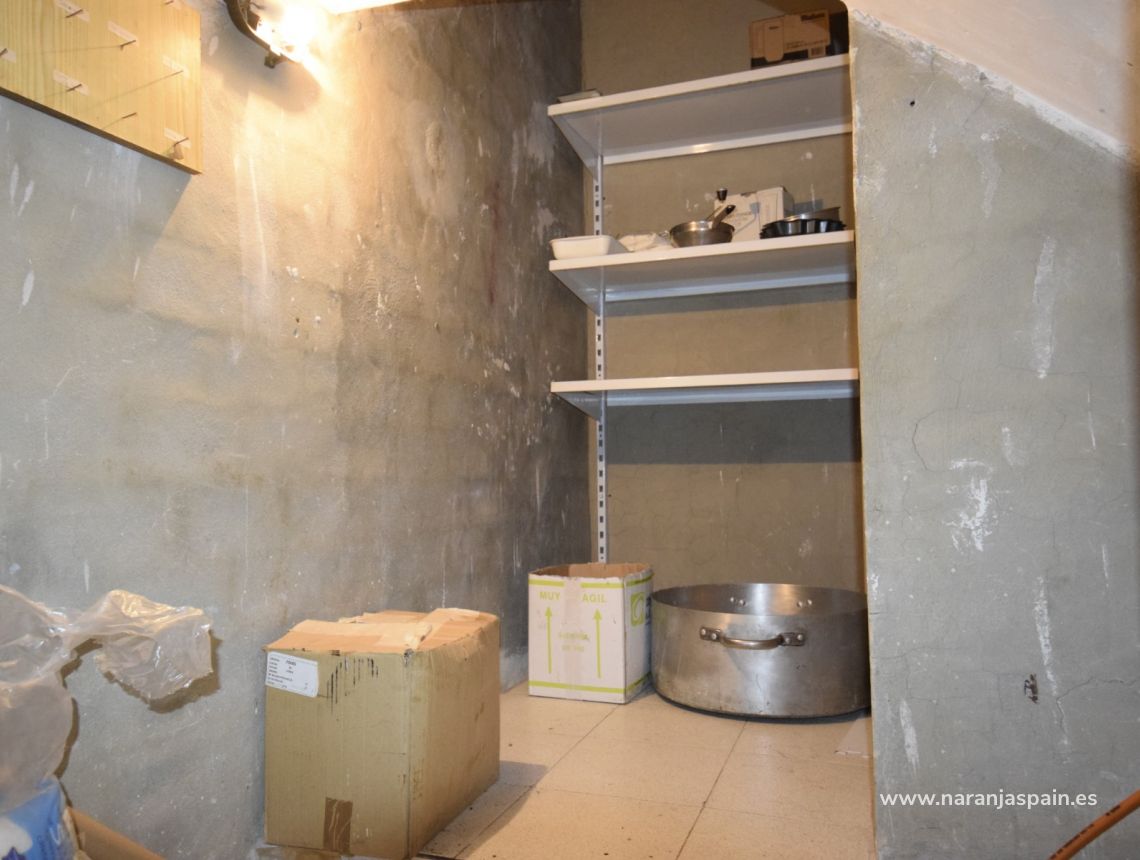 Sale - Commercial property - Guardamar del Segura