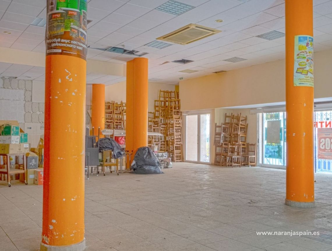 Sale - Commercial property - Torrevieja