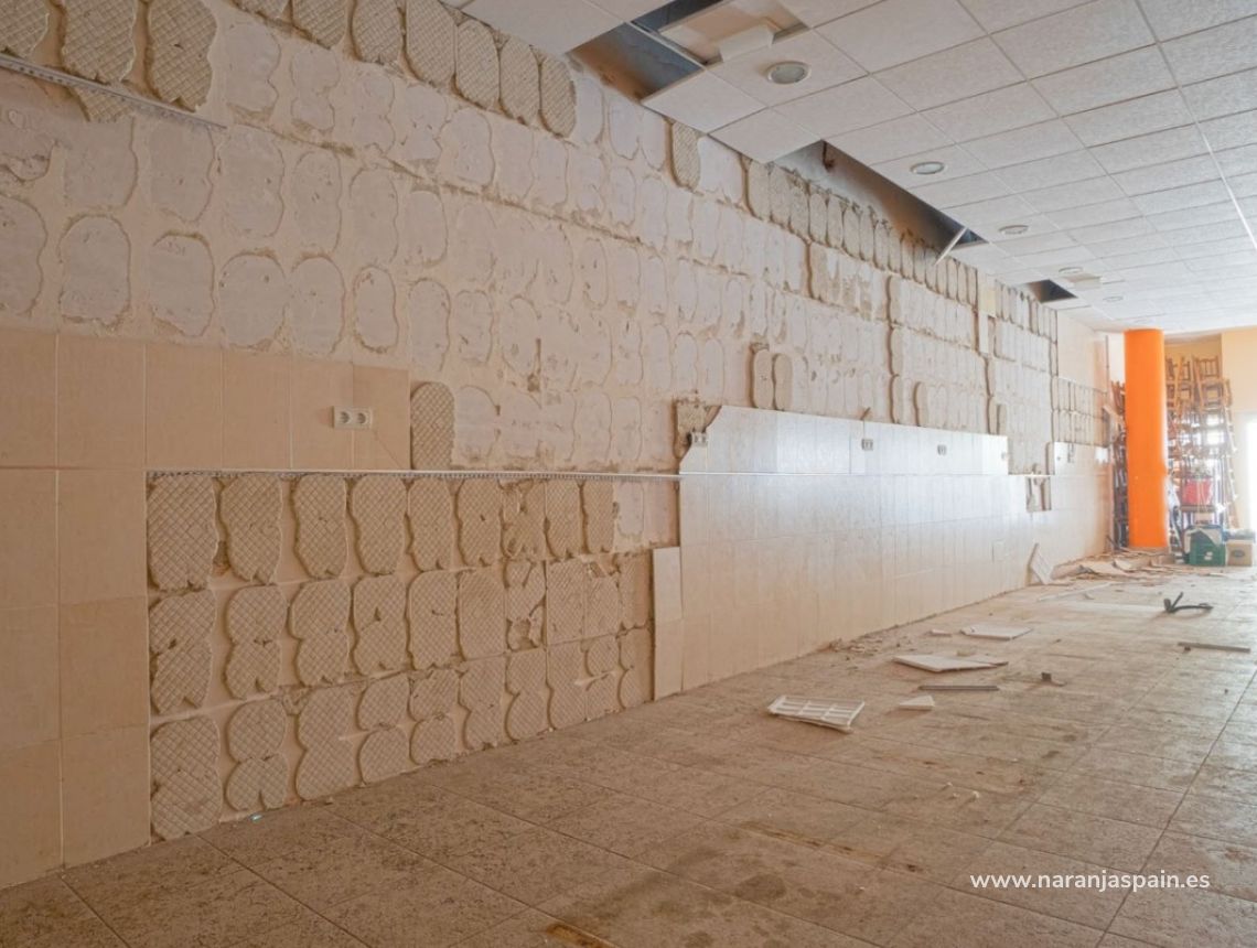 Sale - Commercial property - Torrevieja