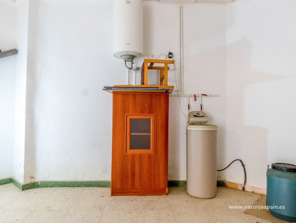 Sale - Commercial property - Torrevieja