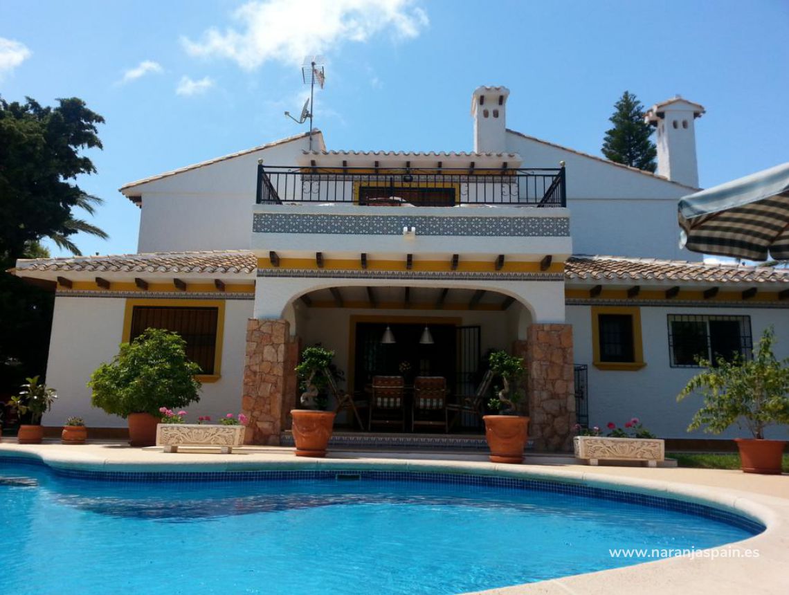 Sale - Fristående villa - Orihuela Kusten - Cabo Roig